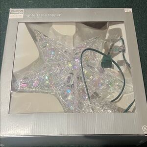 Home Accents Holiday Lighted Tree Topper - White